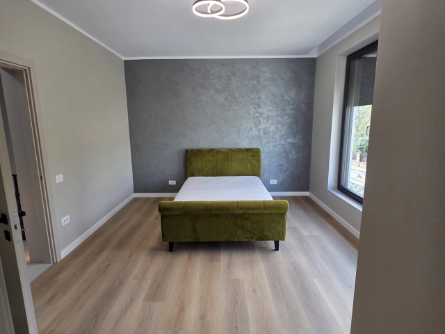 Casa 5 camere - Miroslava