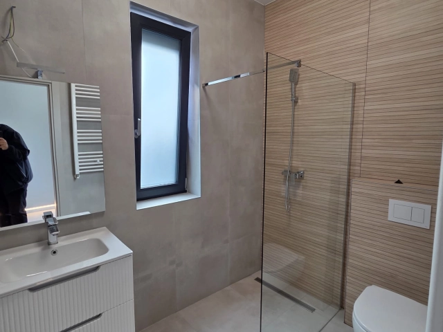 Casa 5 camere - Miroslava